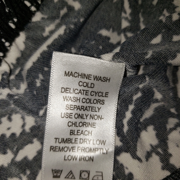 Denim 24/7 wrinkle-free travel pants - Picture 6 of 6